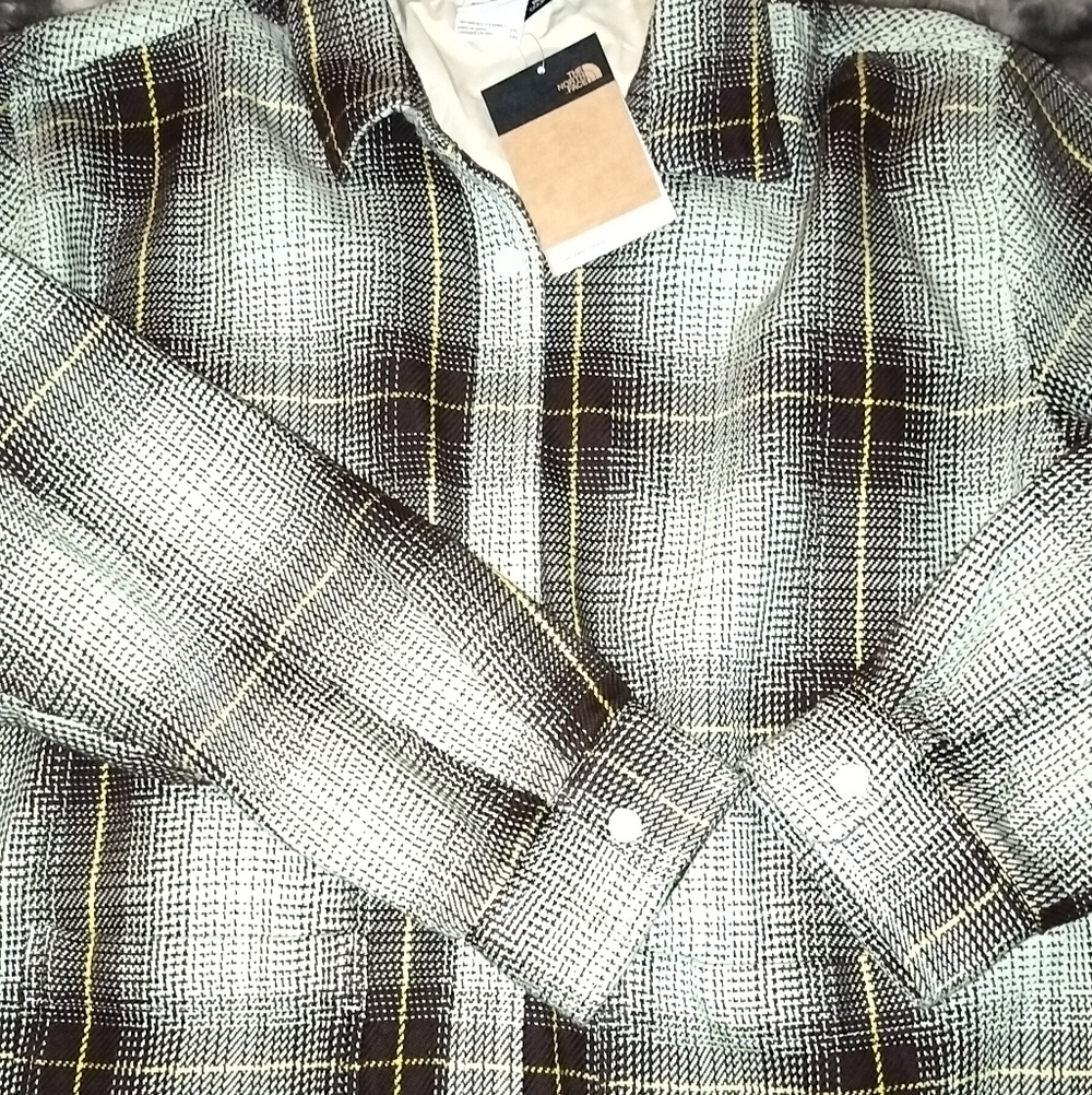 The North Face Sage and Grey Plaid Casual Button Down Utility Shirt.